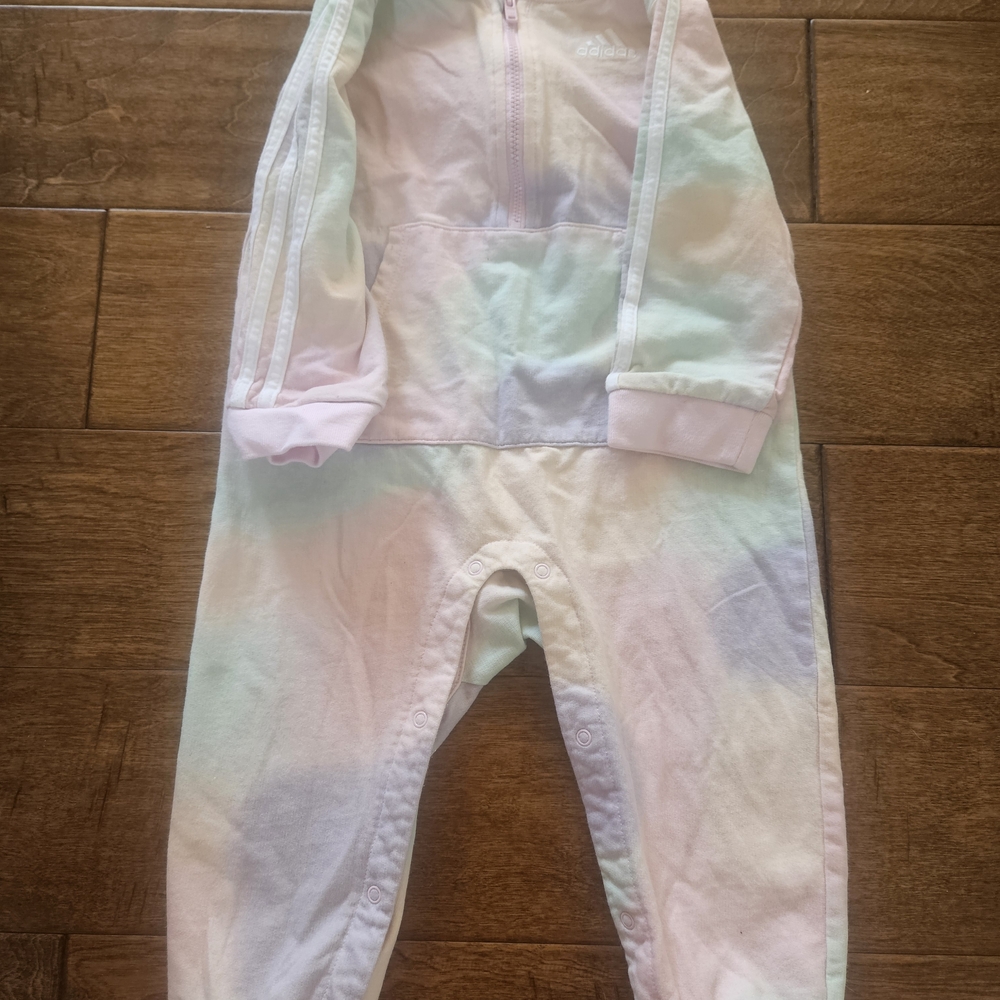 ๐๐5/$25๐๐Adidas Pastel Tie-Dye Baby Jumpsuit - Picture 2 of 10
